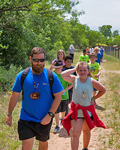 The Outdoor School: where you can see, hear, touch, smell and even taste nature!