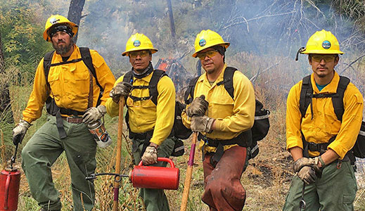 The Veterans Fire Corps program provides training and on-the-job experience for post 9-11 era veterans interested in entering into careers and gaining experience in natural resource management and wildland fire.