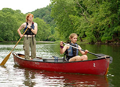 Experience Learning Field Instructors help students gain confidence, experience and appreciation for mountains through lessons and activities such as hiking, backpacking, camp craft, orienteering, caving, stream ecology, forest ecology, geology, rock climbing, canoeing, outdoor cooking, and survival skills.