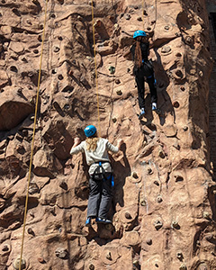 NYC Outward Bound Schools staff members share a deep belief that every individual is capable of great achievement with the right mix of challenge and support.