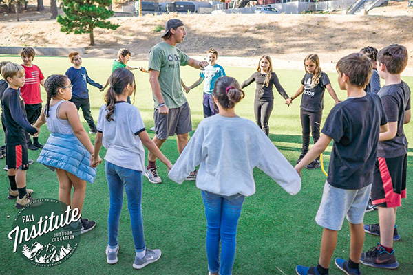 Pali Institute is seeking enthusiastic educators with a strong work ethic to join their outdoor education family!